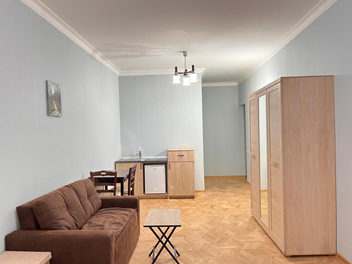 Vera City Center Apartment ティビリシ エクステリア 写真