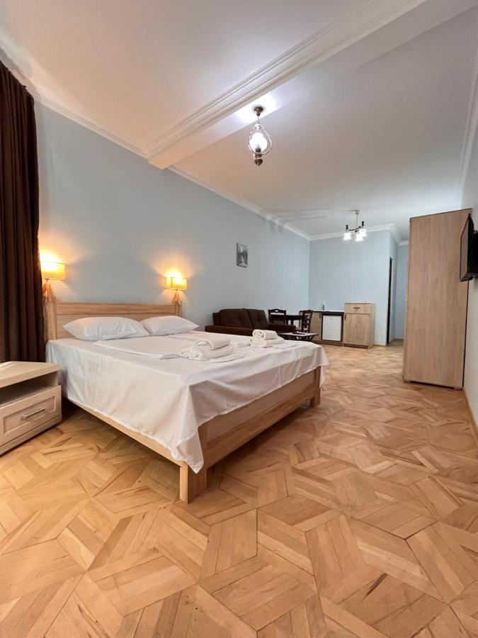 Vera City Center Apartment ティビリシ エクステリア 写真